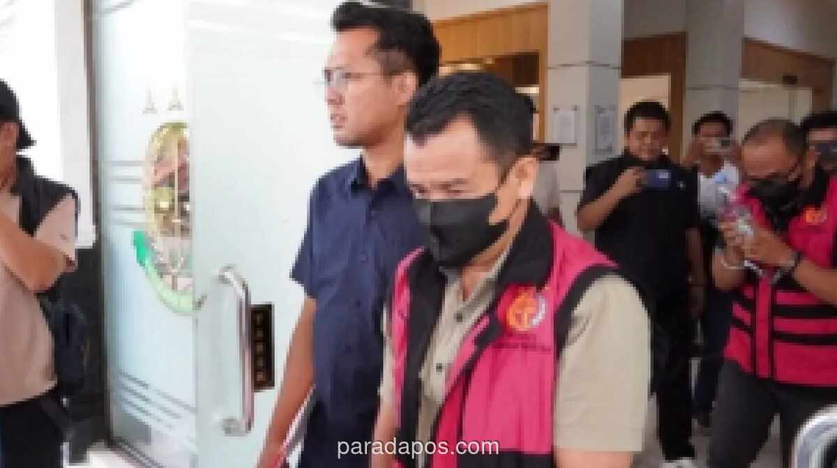 Kejari Siak Tetapkan Tiga Tersangka Pemerasan Penyedia Barang dan Jasa dengan Modus Fee Satu Persen Proyek
