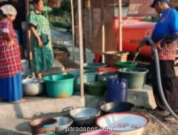 BNPB Salurkan Puluhan Ribu Liter Air Bersih ke Wilayah Terdampak Kekeringan di Jawa dan NTB