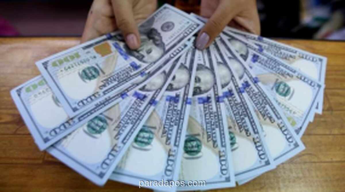 Dolar AS Menguat Akibat Ketegangan Timur Tengah dan Ancaman Penutupan Selat Hormuz