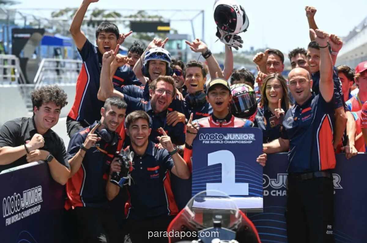 Kiandra Ramadhipa Cetak Sejarah, Raih Kemenangan Perdana di Moto3 Junior World Championship 2026