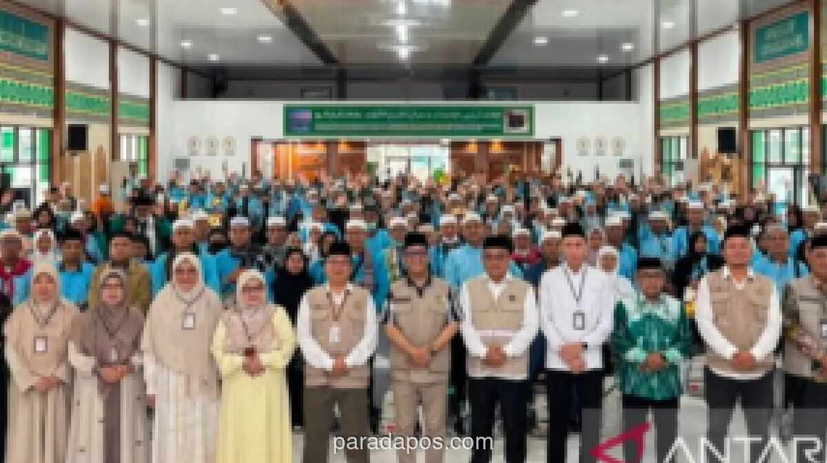 359 Jemaah Haji Kloter 17 Debarkasi Banjarmasin Tiba di Tanah Air