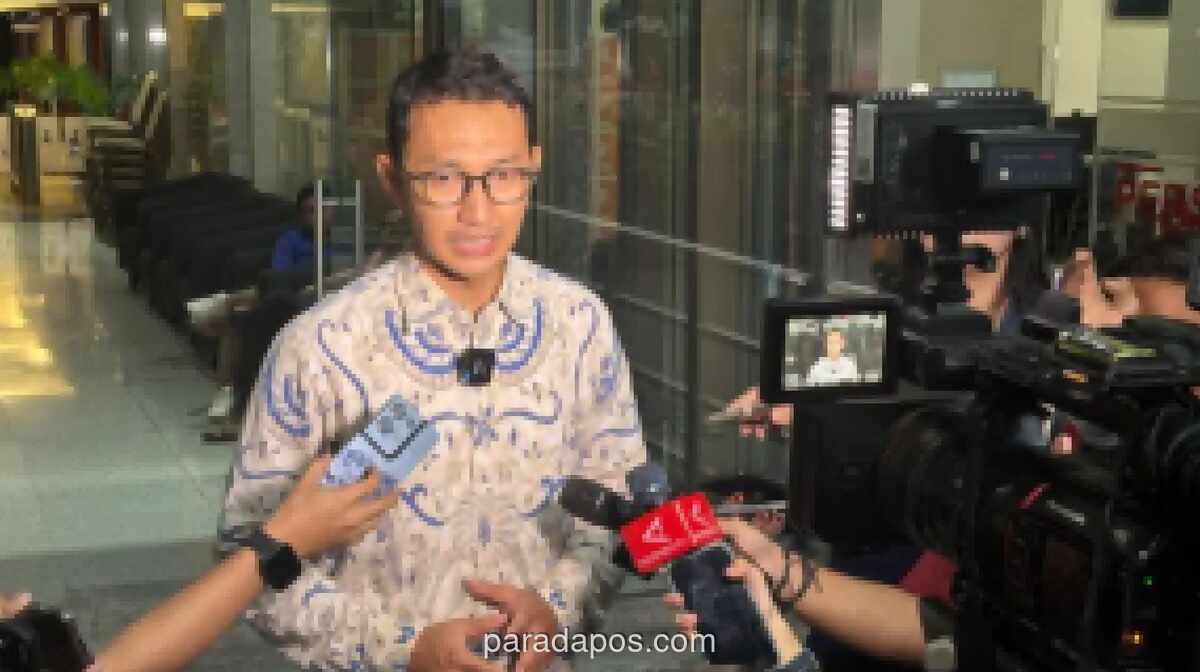 KPK Sita Mobil dan Barang Bukti Elektronik dalam OTT di Kuansing, Sepuluh Orang Diamankan