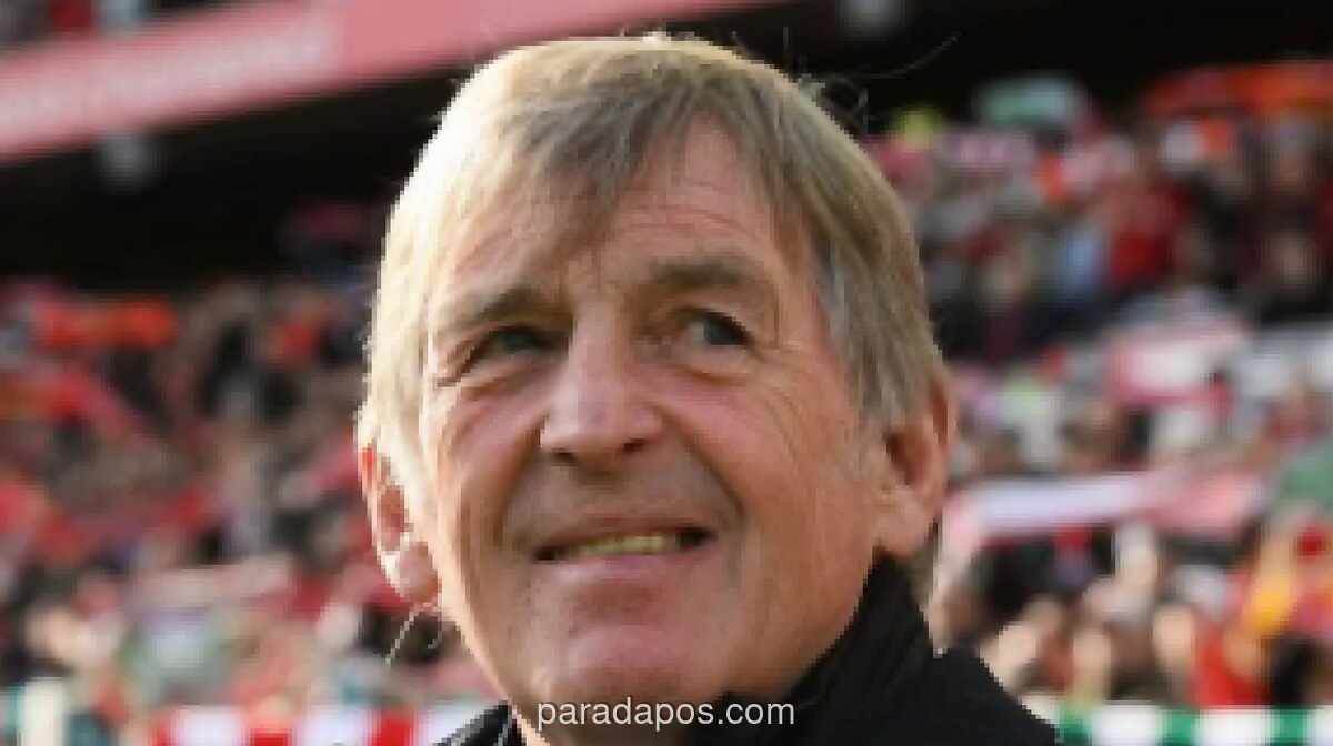 Legenda Liverpool Kenny Dalglish Umumkan Jalani Perawatan Kanker Akibat Kesalahan Operasi Media Sosial