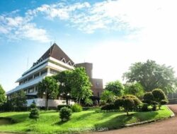 IPB University Buka Lowongan 9 Posisi, dari Staf HRD hingga Operator Pertanian