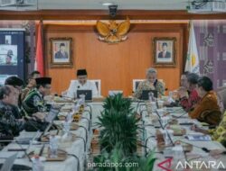 Mensos Gus Ipul Peringatkan Koruptor: Tak Kena Sekarang, Pensiun Tetap Dikejar Hukum