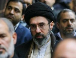 Pemimpin Tertinggi Iran Mojtaba Khamenei Restui Negosiasi Langsung dengan AS, Beri Sinyal Perubahan Sikap