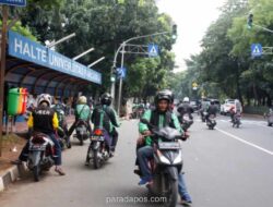 Gojek dan Grab Terapkan Potongan Komisi 8 Persen untuk Ojol Mulai Juli 2026