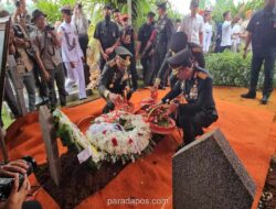 Menteri Pertahanan Pimpin Pemakaman Militer Ryamizard Ryacudu di TMP Kalibata
