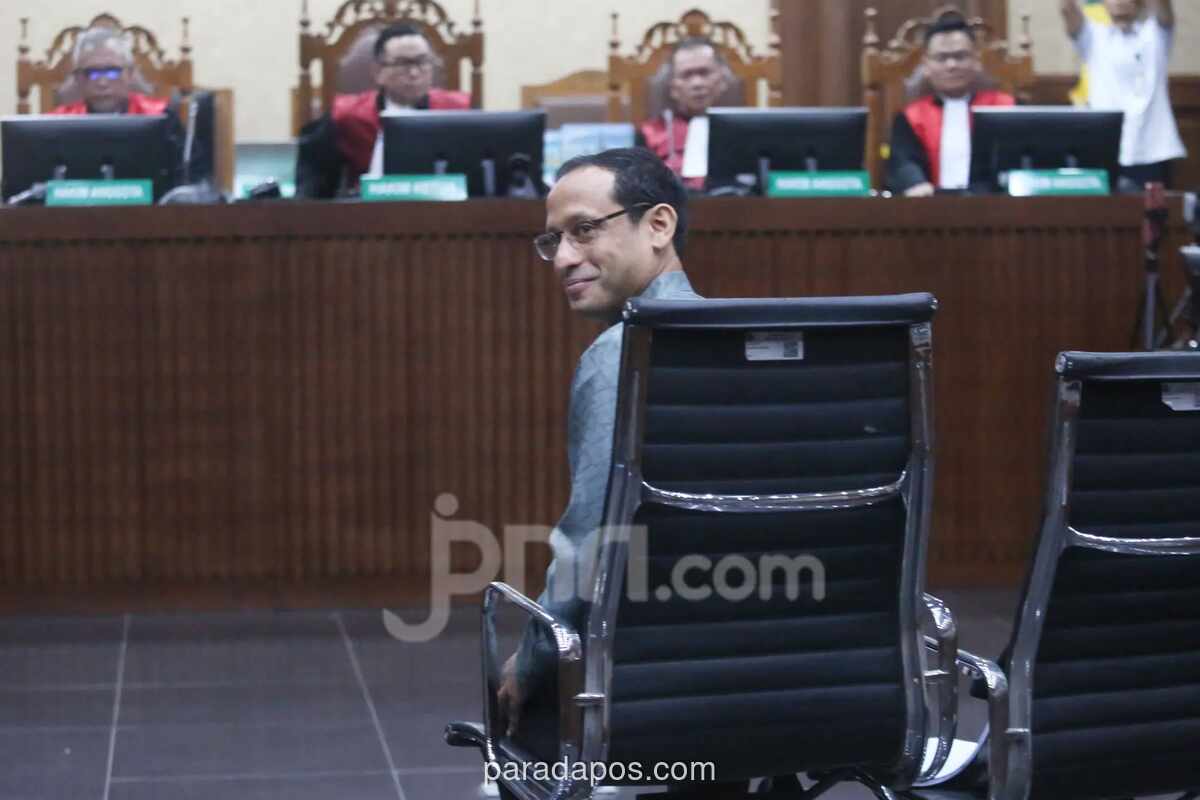 Nadiem Makarim Bantah Dakwaan Korupsi Pengadaan Chromebook, Klaim Hemat Rp3,9 Triliun