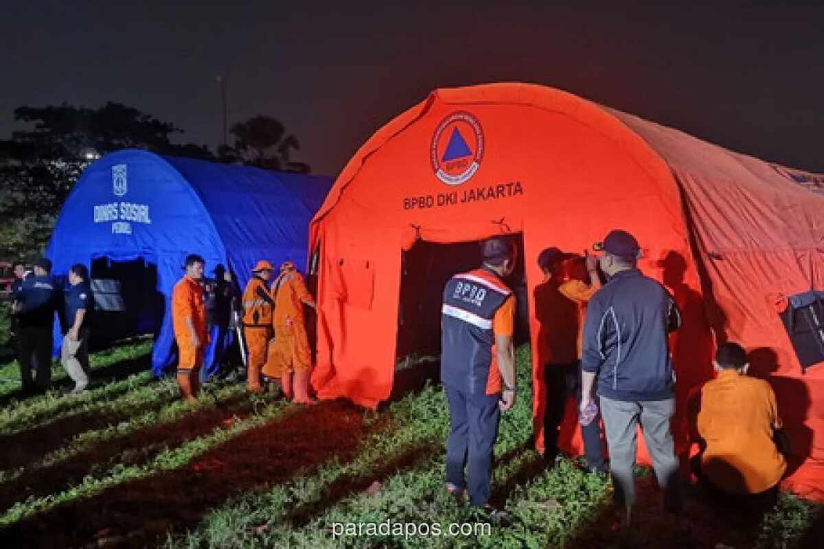 Pemerintah Dirikan Posko Pengungsian dan Siapkan Logistik untuk Warga Korban Kebakaran Kemayoran