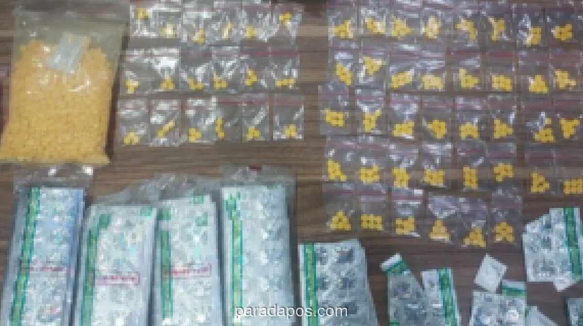 Polisi Amankan 1.825 Butir Tramadol dan Hexymer dari Dua Pria di Tarumajaya