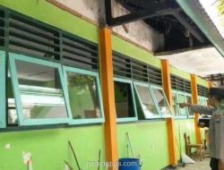 Ledakan Petasan Balon Udara Rusak Gedung SMAN 1 Badegan Ponorogo, Belajar Terhenti
