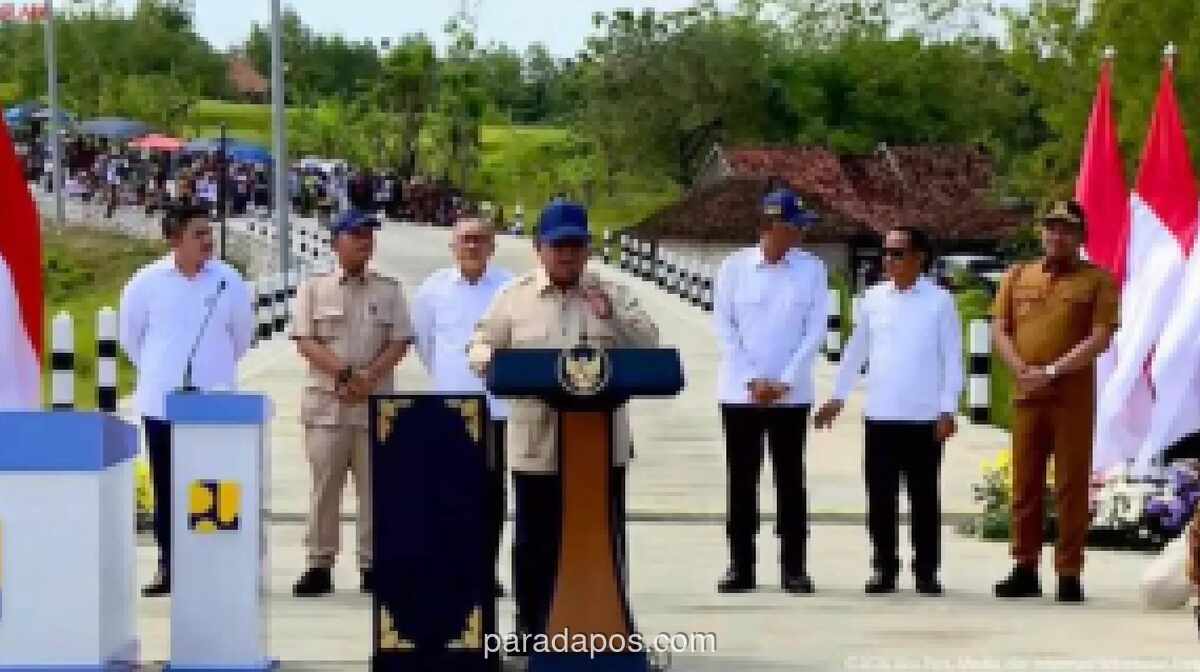 Presiden Prabowo Resmikan Pembangunan Jalan Daerah Sepanjang 1.151 Kilometer di Sampang