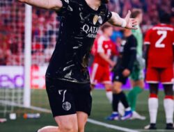 Kvaratskhelia Dinobatkan sebagai Pemain Terbaik Liga Champions 2025/26, PSG Dominasi Tim Terbaik UEFA