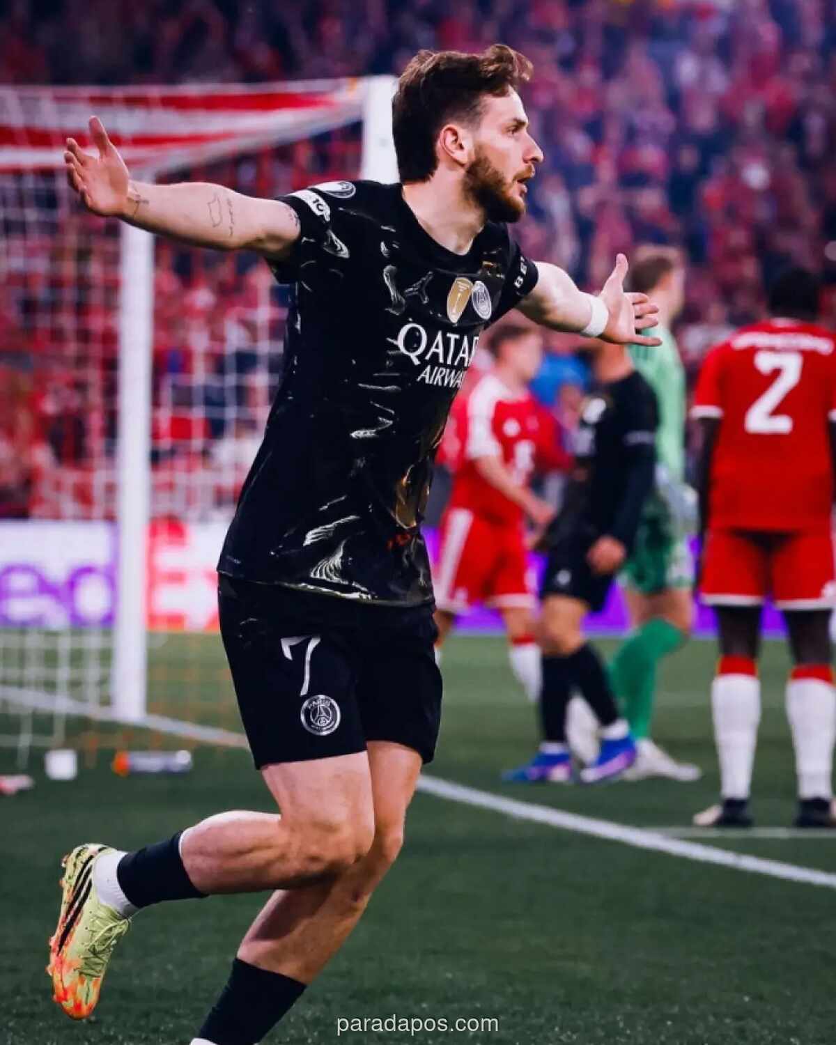 Kvaratskhelia Dinobatkan sebagai Pemain Terbaik Liga Champions 2025/26, PSG Dominasi Tim Terbaik UEFA