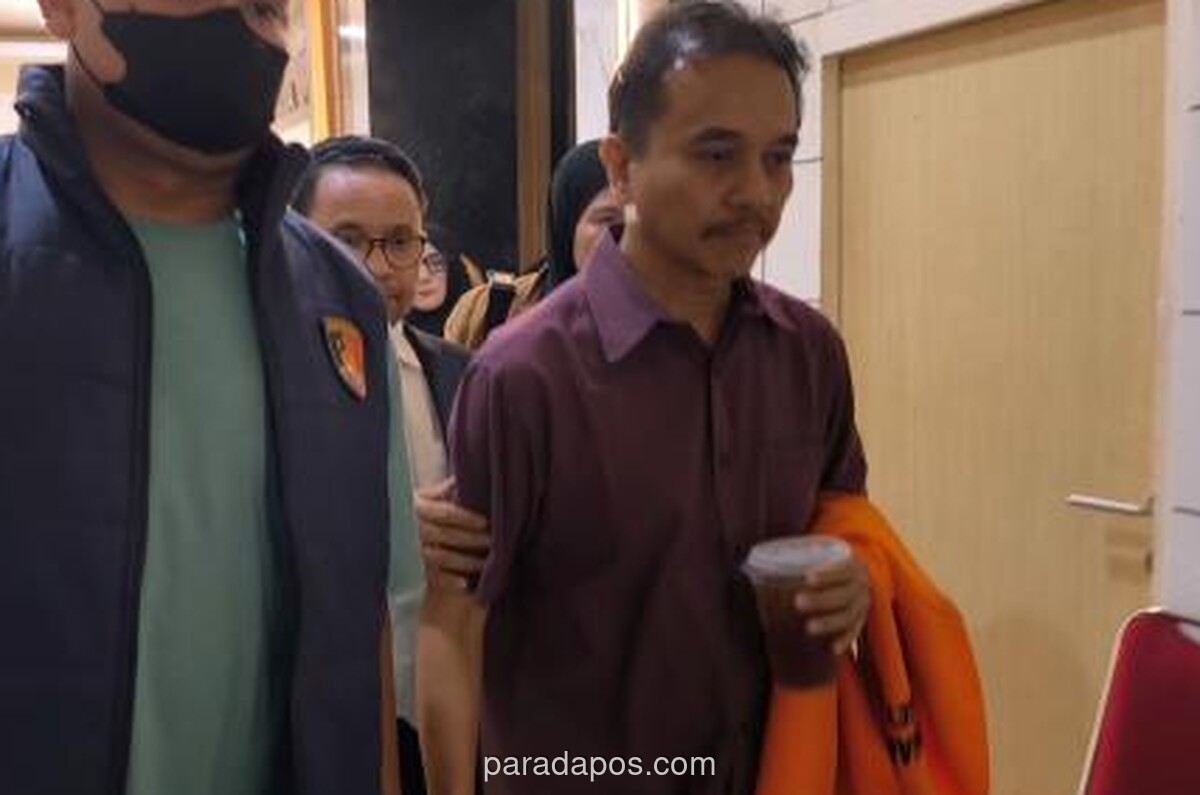 Roy Suryo Akan Ajukan Penangguhan Penahanan, 50 Tokoh Nasional Siap Jadi Penjamin