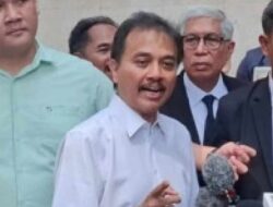 Roy Suryo Ajak Publik Protes Jika Jokowi Bersaksi via Zoom di Sidang Praperadilan