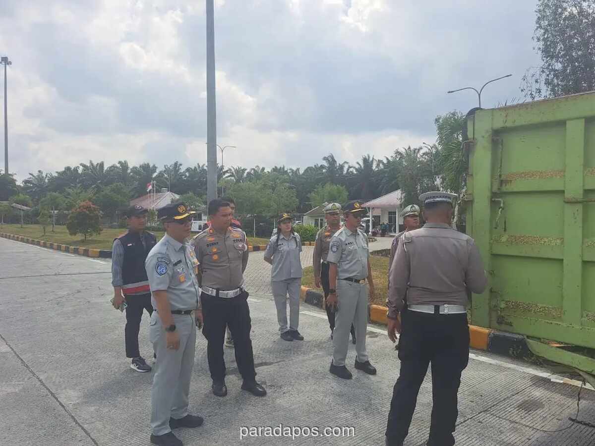 Kecelakaan Maut di Tol Pekanbaru-Dumai, Lima Tewas Akibat Sopir Minibus Diduga Microsleep
