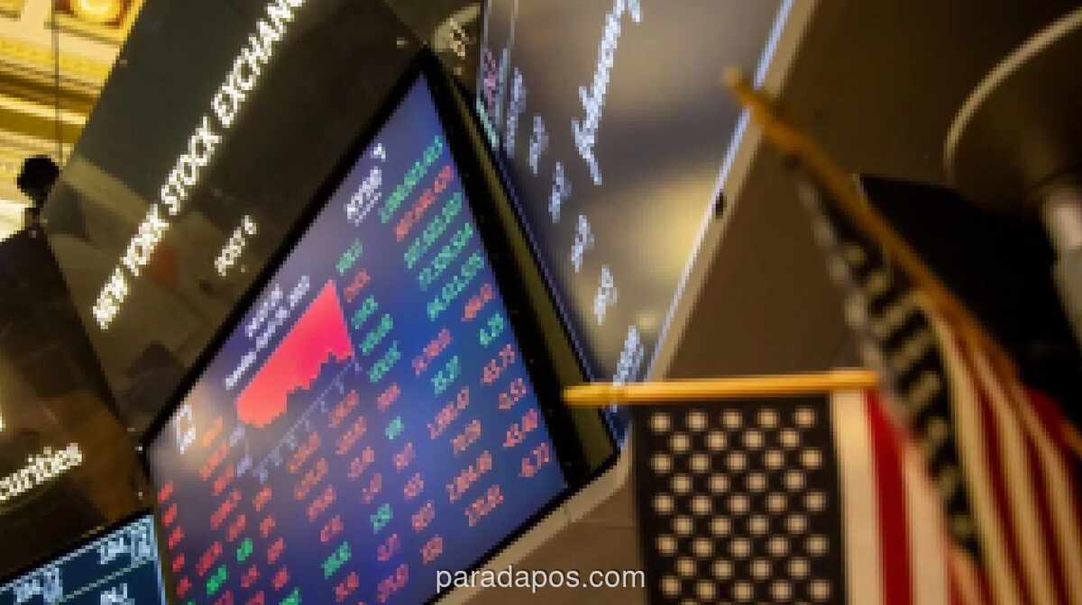 Wall Street Terkoreksi Tipis di Tengah Tekanan Sektor Teknologi Jelang Laporan Micron