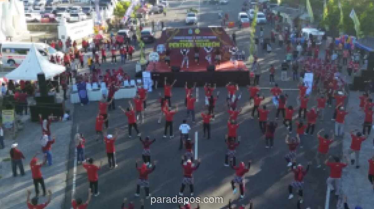 1.500 Peserta Pecahkan Rekor MURI Lewat Senam Kreasi Penthul Tembem di Gunungkidul