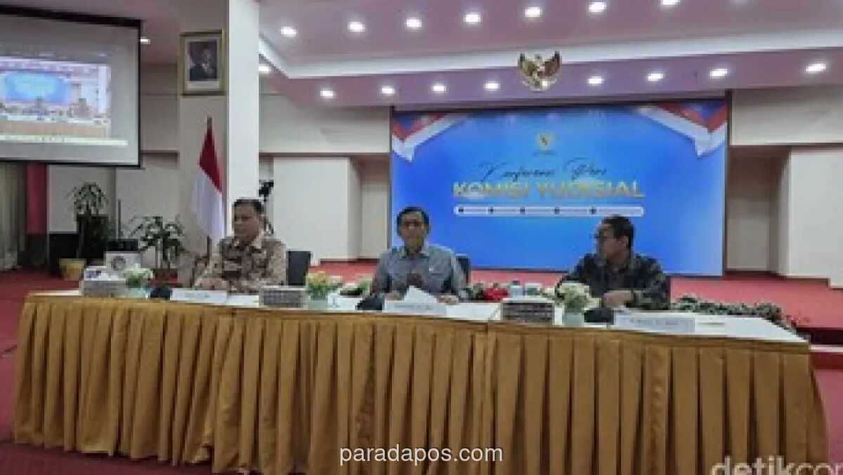 KY Usul Sanksi untuk 121 Hakim, 9 Diantaranya Direkomendasikan Dipecat