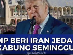 Ratusan Ribu Warga Iran Padati Pemakaman Ayatollah Khamenei, Trump Klaim Hancurkan Iran dan Tunda Negosiasi