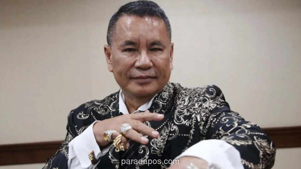 Hotman Paris Bantah Keras Rumor Bisnis dengan Eks Jampidsus Febrie, Tegaskan Hubungan Hanya Kuasa Hukum