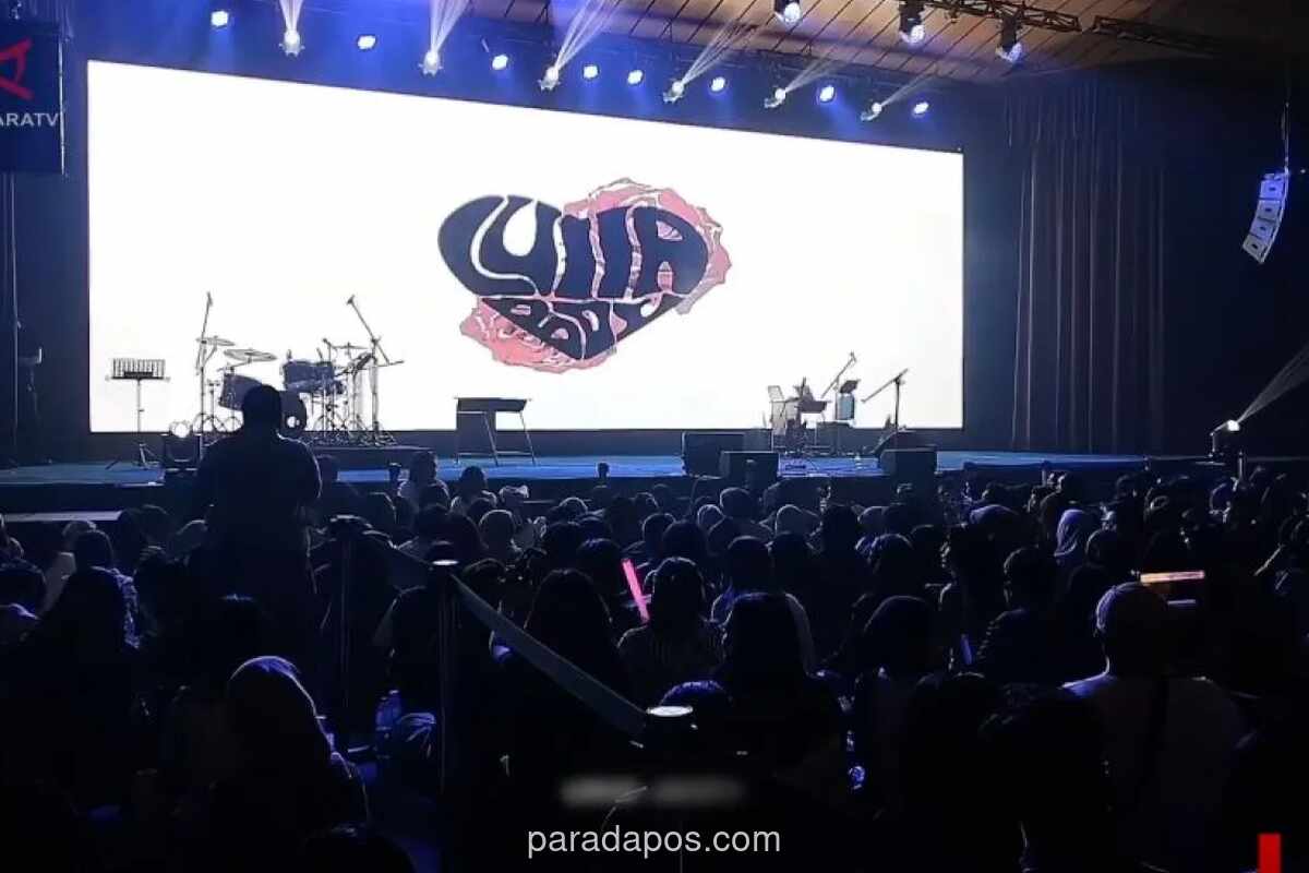 Lullaboy Suguhkan Aransemen Ulang Lagu Hits di Konser Hotels & Heartbreaks Jakarta