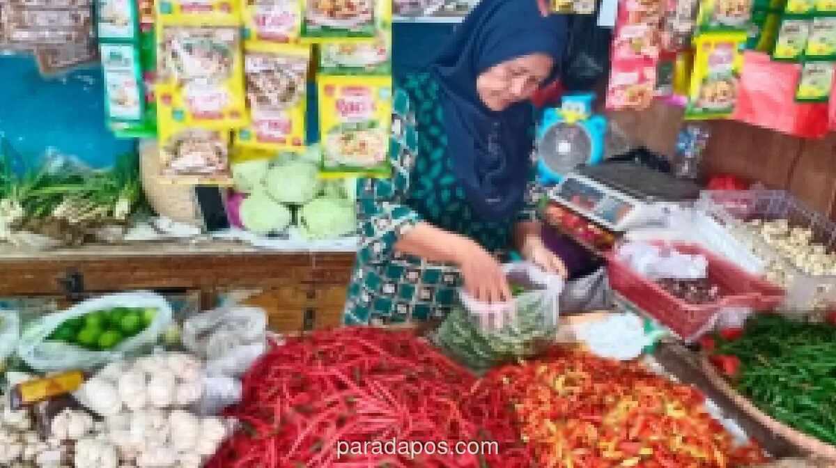 Harga Cabai Rawit Tembus Rp59.850 per Kg, Telur Ayam Rp28.950 per Kg