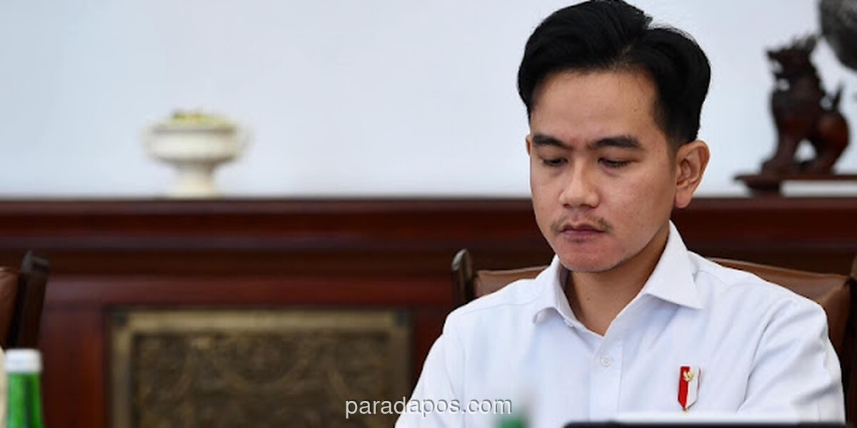 Gibran Duduk Sejajar Menteri di Sidang Kabinet, Warganet Berspekulasi soal Sinyal Politik