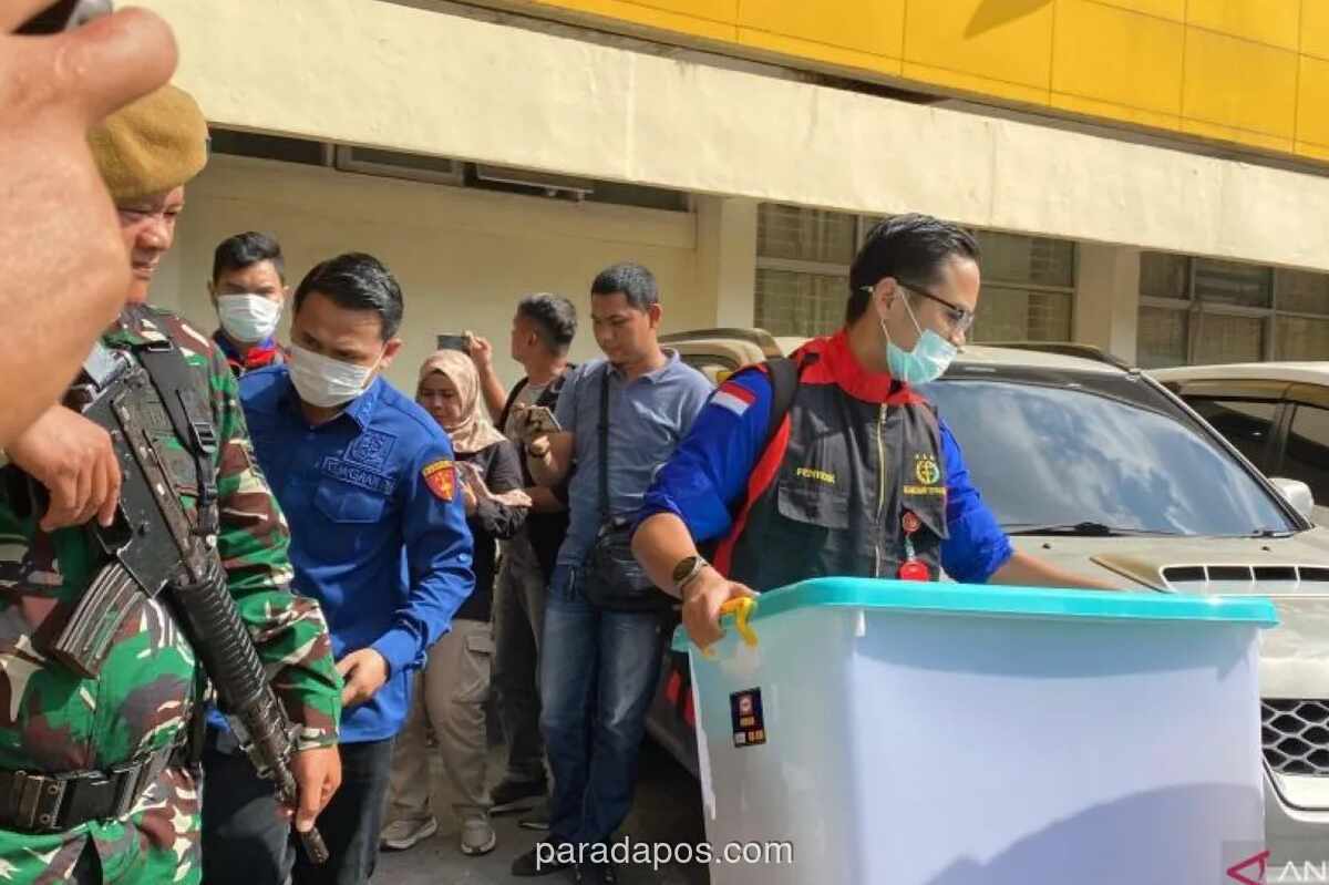Kejati Riau Geledah Disdik Riau Terkait Dugaan Korupsi Pengadaan Alat AI Tahun 2024