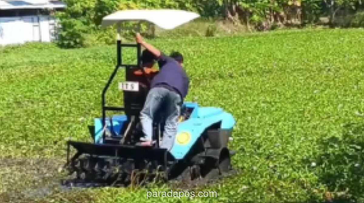 ITS Surabaya Uji Coba Prototipe Traktor Listrik Hemat Energi untuk Lahan Gambut dan Basah