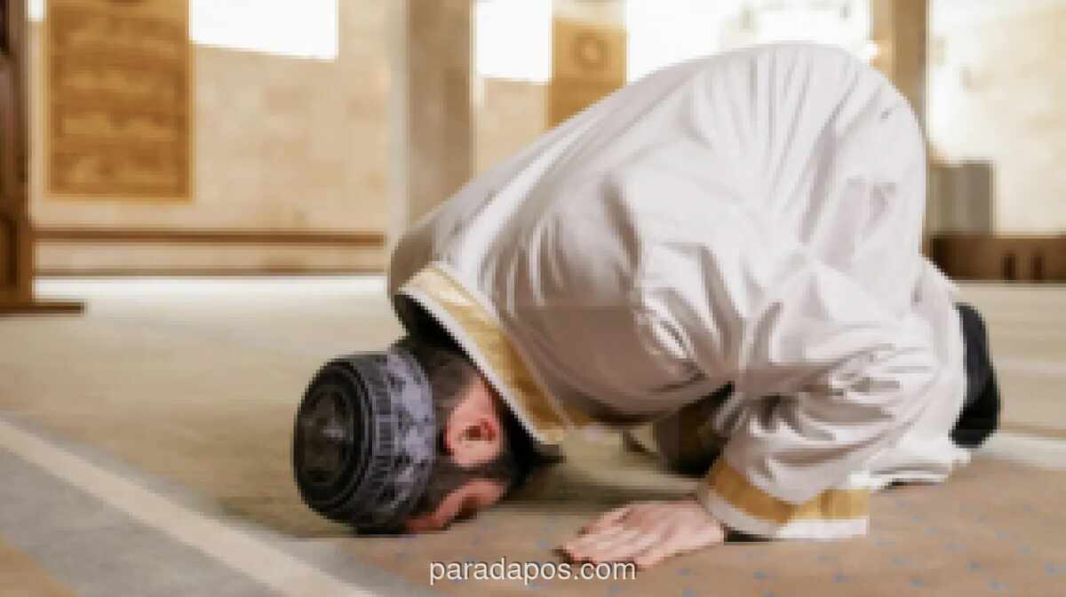 Jadwal Salat Makassar Rabu 8 Juli 2026: Subuh 04.52, Magrib 18.06 Wita