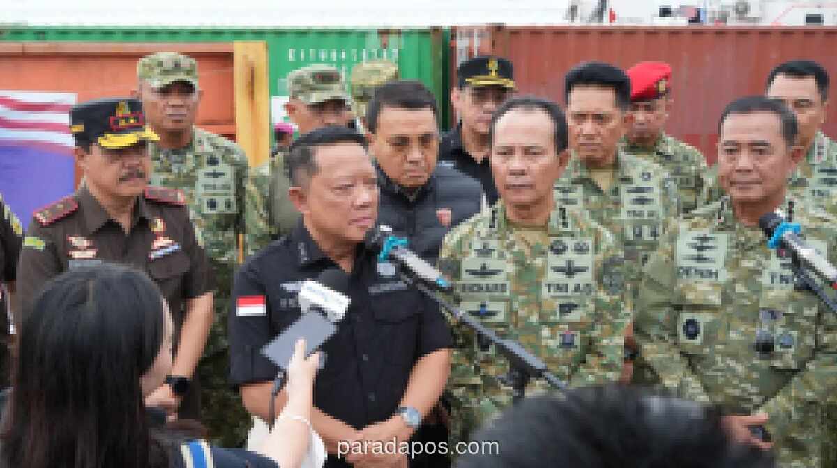 Jampidsus Febrie Adriansyah Mundur di Tengah Penyelidikan Tiga Kasus Korupsi oleh Polri