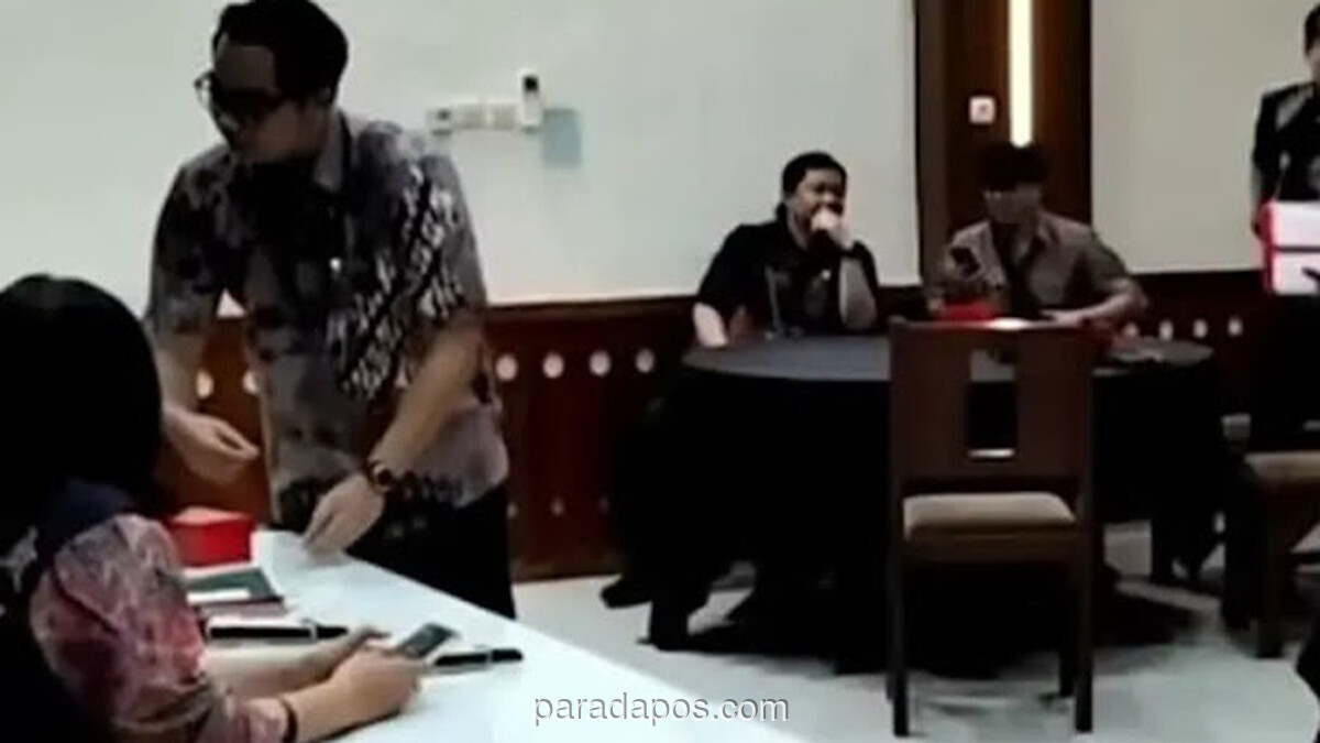 KI Jateng Sidak ke Solo, Konfirmasi Ijazah Jokowi Tak Ada di Arsip Daerah
