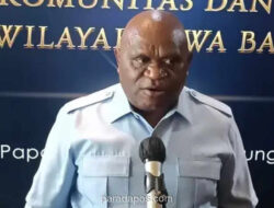 Menteri HAM Pigai Bantah Londo Ireng Ditujukan ke Wartawan, Sebut Istilah Itu Soal Pengkhianatan Bangsa