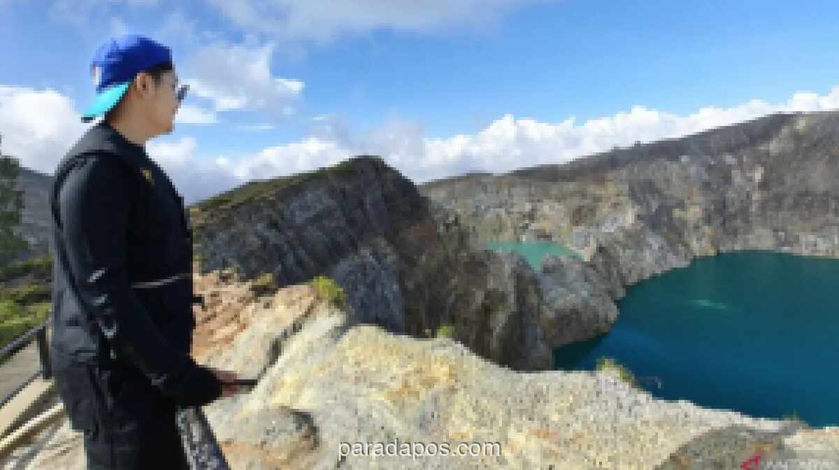 Badan Geologi Imbau Wisatawan Tak Mendekati Kawah Gunung Kelimutu Meski Suhu Air Menurun