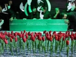 Jenazah Ayatollah Ali Khamenei untuk Pertama Kalinya Diperlihatkan ke Publik di Teheran