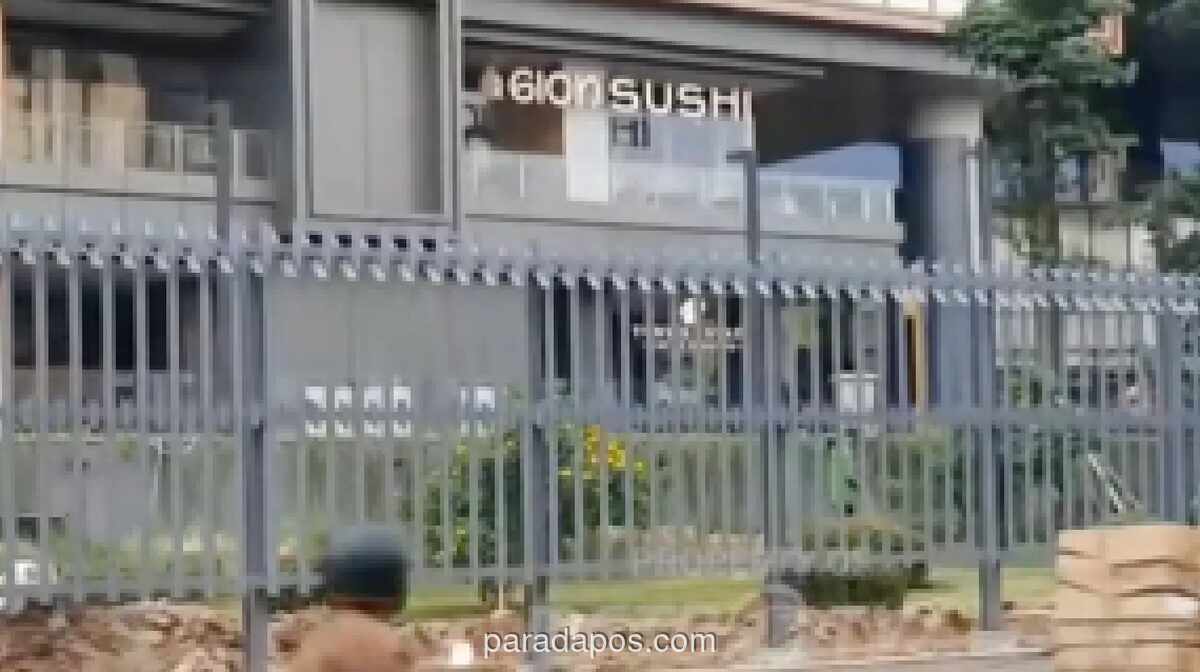 Mendag Pastikan Pemasangan Pagar Besi di Mal Jakarta dan Surabaya Tak Terkait Isu Keamanan