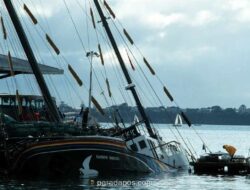 10 Juli 1985: Kapal Andalan Greenpeace Rainbow Warrior Dibom Agen Intelijen Prancis di Selandia Baru