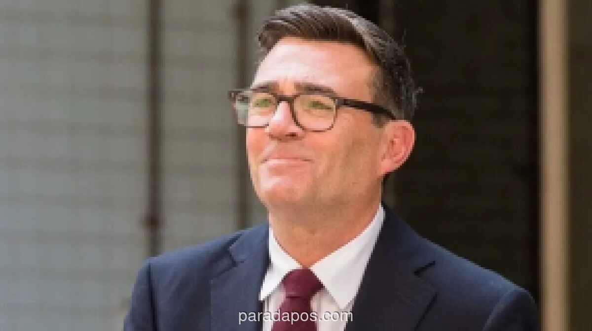 Burnham Terima Zelensky di Portsmouth, Inggris Bagikan Hak Produksi Sistem Perang Elektronik Stone Cloak ke Ukraina