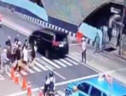 Polisi Ungkap Pelat Palsu Alphard yang Viral di Bundaran HI, Pajak Ternyata Nunggak Dua Tahun
