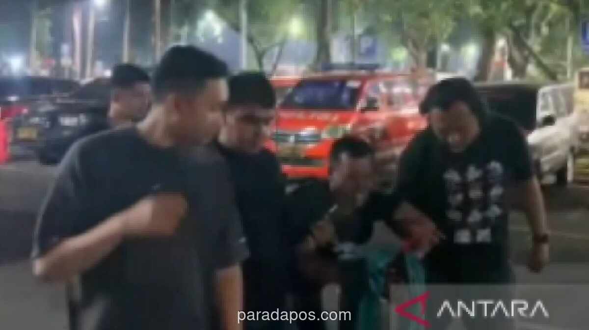 Cemburu Baca Chat Mesra di Ponsel Kekasih, Wanita di Jakbar Tewas Dipukul Palu