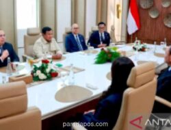 Presiden Prabowo Bahas Investasi dan Ekonomi dengan Tiga Mantan PM Thailand dari Keluarga Shinawatra
