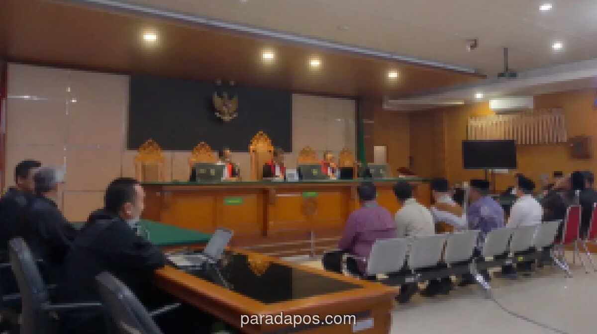 Sidang Suap Bupati Bekasi, Saksi Sebut Rp200 Juta Sitaan KPK adalah Pinjaman Pribadi