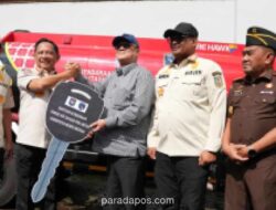 Mendagri Tito Karnavian Serahkan Mobil Damkar Fire Hawk ke Bener Meriah untuk Dukung Layanan Darurat Pascabencana