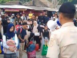 Wisatawan Padati Pulau Sebesi di Tengah Status Siaga Gunung Anak Krakatau, Pengawasan Diperketat