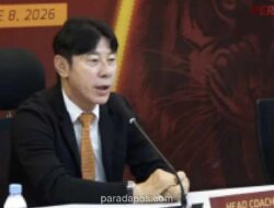 Persija Jakarta Kalah 0-1 dari Persebaya di Laga Perdana Piala Presiden 2026, Shin Tae-yong Soroti Miskomunikasi dan Persiapan Singkat