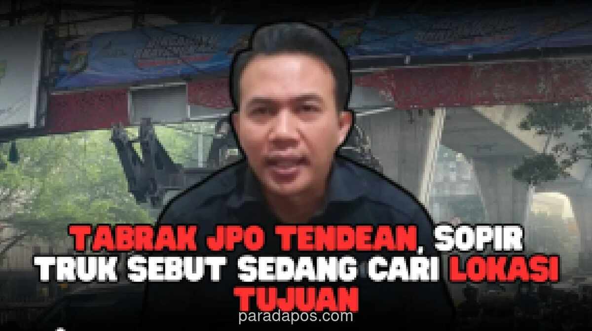 Truk Pengangkut Alat Berat Tersangkut di JPO Jakarta Selatan, Sopir Akui Kurang Fokus karena Ponsel