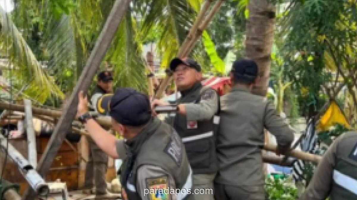 Pemkab Karawang Bongkar 117 Bangunan Liar di Rengasdengklok Demi Normalisasi Drainase dan Atasi Banjir